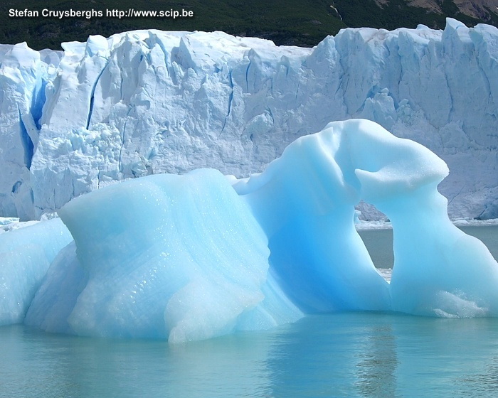 Perito Moreno Ice rocks in the lake. The distinctive blue color comes from the pressure which squeezes the oxygen from the ice.<br />
 Stefan Cruysberghs